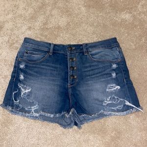 ARTICLES OF SOCIETY Jean shorts